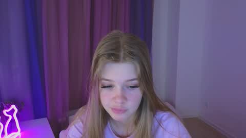 Snapshot of riinaaa chatting on October 29, 10:00 pm Rina online show from October 29, 10:00 pm