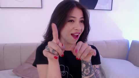 Riley online show from December 3, 9:34 pm