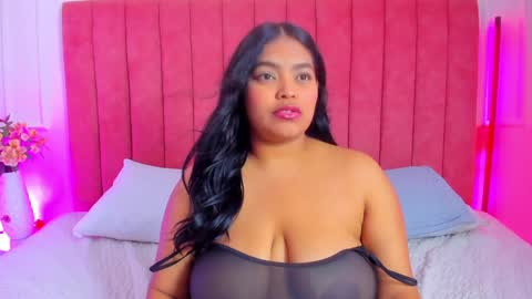 RileyDolly online show from February 7, 12:50 pm