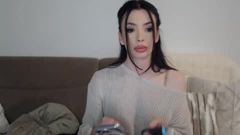 Snapshot of rileyeve chatting on October 27, 9:52 pm RileyEve online show from October 27, 9:52 pm