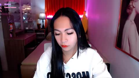 Snapshot of rileymillerx chatting on January 6, 2:25 pm Riley online show from January 6, 2:25 pm