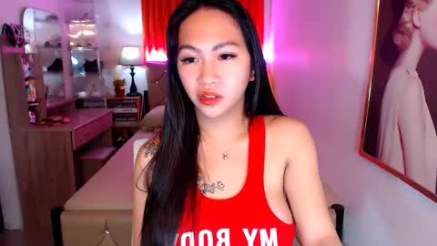 Snapshot of rileymillerx chatting on January 10, 2:04 am Riley online show from January 10, 2:04 am