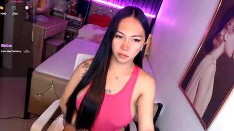 Snapshot of rileymillerx chatting on January 27, 9:11 pm Riley online show from January 27, 9:11 pm