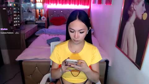 Snapshot of rileymillerx chatting on March 5, 7:05 am Riley online show from March 5, 7:05 am