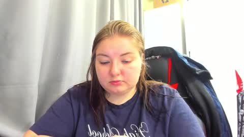 rina16 online show from October 27, 11:47 am