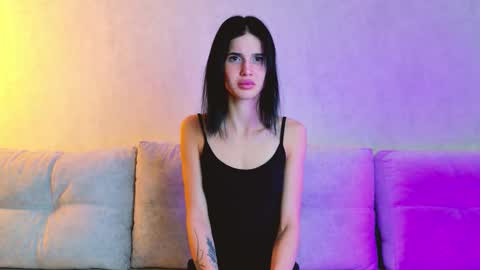 Snapshot of rinacain chatting on November 24, 6:46 am RINA online show from November 24, 6:46 am