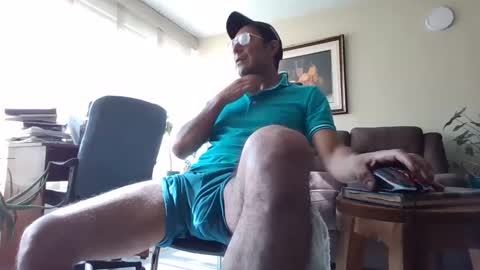Snapshot of rinobogota chatting on December 14, 7:46 pm Ruben D online show from December 14, 7:46 pm