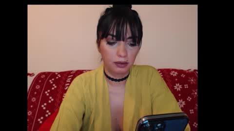 Snapshot of riri_mojo_92 chatting on November 1, 7:27 pm riri_mojo_92 online show from November 1, 7:27 pm