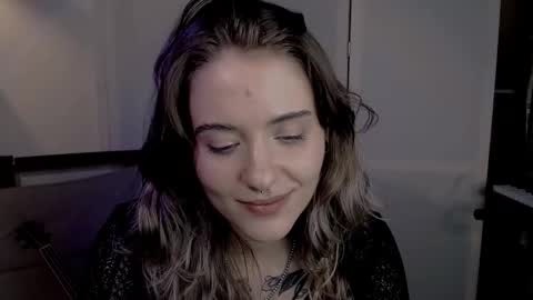 risha_laass online show from December 7, 1:58 am