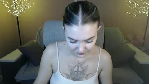 Snapshot of ritaneer chatting on December 11, 9:19 am ritaneer online show from December 11, 9:19 am