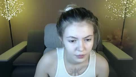 Snapshot of ritaneer chatting on December 23, 9:05 am ritaneer online show from December 23, 9:05 am