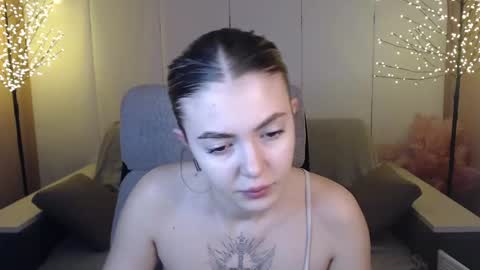 Snapshot of ritaneer chatting on January 15, 9:24 am ritaneer online show from January 15, 9:24 am