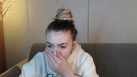 Snapshot of ritaneer chatting on January 28, 10:34 am ritaneer online show from January 28, 10:34 am