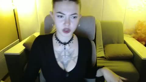 Snapshot of ritaneer chatting on March 11, 9:02 am ritaneer online show from March 11, 9:02 am