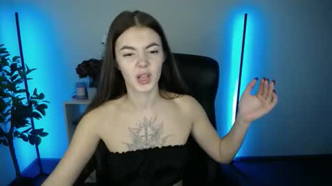 Snapshot of ritaneer chatting on November 24, 10:48 am ritaneer online show from November 24, 10:48 am