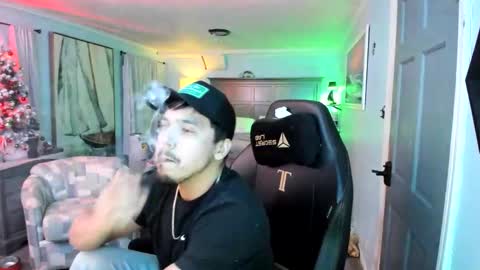 rjman111 online show from December 2, 1:00 am