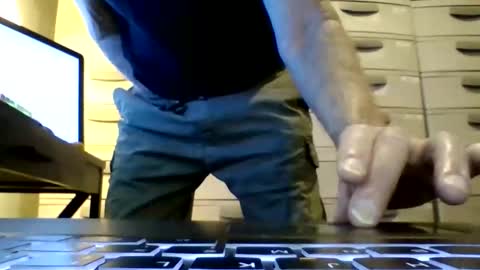 rlcock1 online show from October 28, 9:02 am