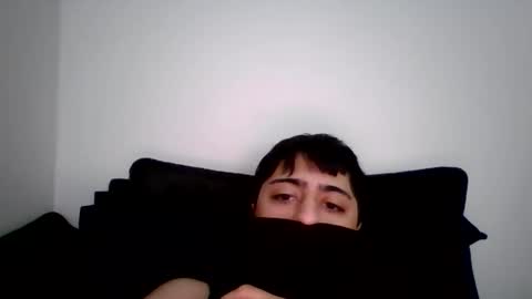 rn 82b online show from March 29, 8:53 pm