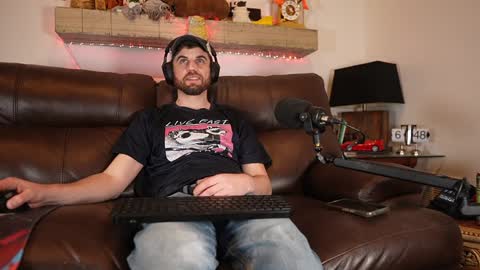 Ryan aka KeylimeRy online show from December 20, 12:49 pm