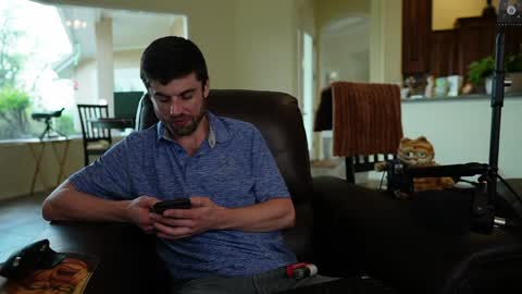 Ryan aka KeylimeRy online show from April 8, 10:10 pm