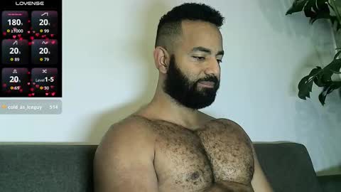 SebasRoa online show from December 5, 5:53 pm