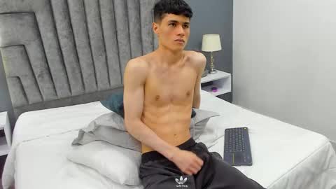 Roan Birkin online show from February 15, 10:21 pm