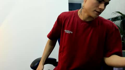 Roan Birkin online show from September 28, 7:41 pm