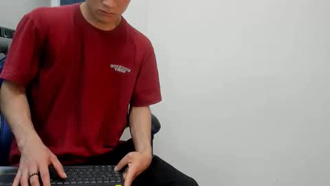 Roan Birkin online show from October 19, 7:14 pm