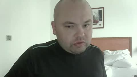 Snapshot of rob18997 chatting on December 5, 11:19 am rob18997 online show from December 5, 11:19 am