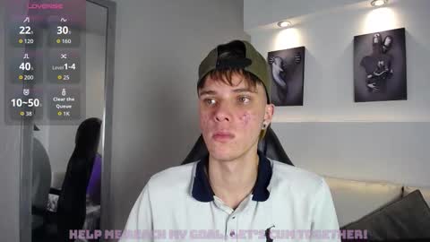 Snapshot of robbinblaze chatting on November 26, 5:30 am Robbin online show from November 26, 5:30 am