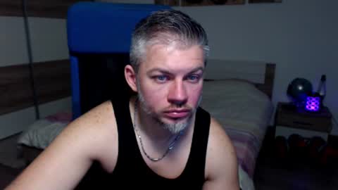 robbyshawz online show from December 26, 11:43 am