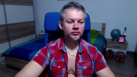 robbyshawz online show from October 8, 6:33 am