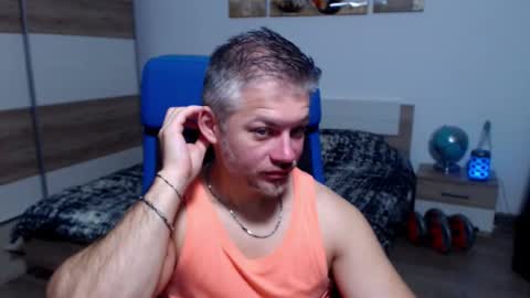 robbyshawz online show from November 10, 5:39 am