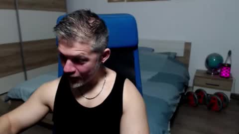 robbyshawz online show from March 18, 5:43 am