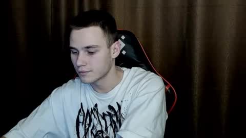 robert10211 online show from January 21, 8:32 pm