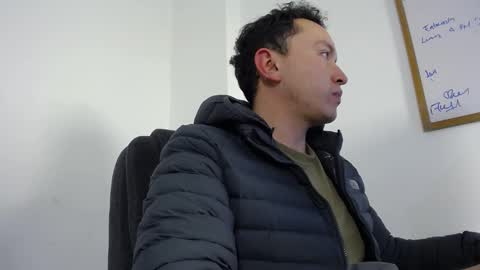 Robert online show from October 5, 8:34 am