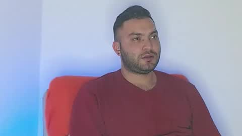 Stiven - online show from November 4, 4:00 am