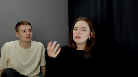 Snapshot of robert_lisa chatting on December 18, 2:38 pm Lisa and Robert i am online all days 900 am GMT3 online show from December 18, 2:38 pm