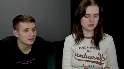 Snapshot of robert_lisa chatting on December 25, 4:54 pm Lisa and Robert i am online all days 900 am GMT3 online show from December 25, 4:54 pm