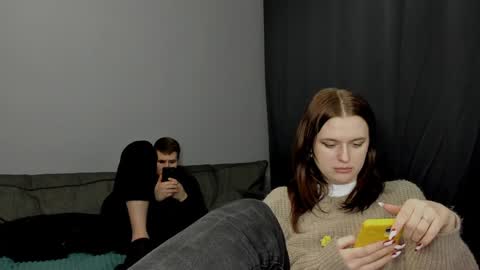 Snapshot of robert_lisa chatting on December 26, 3:42 pm Lisa and Robert i am online all days 900 am GMT3 online show from December 26, 3:42 pm
