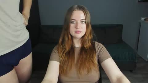 Snapshot of robert_lisa chatting on September 27, 2:00 pm Lisa and Robert i am online all days 900 am GMT3 online show from September 27, 2:00 pm