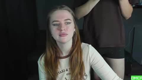 Snapshot of robert_lisa chatting on October 7, 11:51 am Lisa and Robert i am online all days 900 am GMT3 online show from October 7, 11:51 am