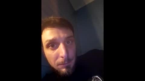 Snapshot of roberto12431 chatting on November 25, 3:06 am roberto12431 online show from November 25, 3:06 am