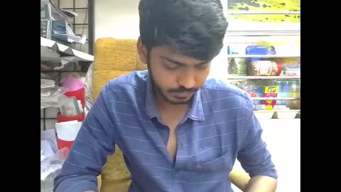 Snapshot of robertsalia220 chatting on November 15, 11:51 am Robertsalia online show from November 15, 11:51 am