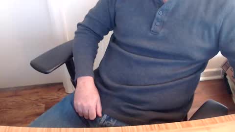 robidan6923 online show from November 3, 4:08 pm