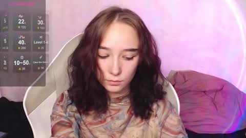 Snapshot of robin_yours chatting on September 23, 8:06 am Robin your online show from September 23, 8:06 am