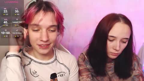 Snapshot of robin_yours chatting on December 1, 5:29 pm Robin your online show from December 1, 5:29 pm