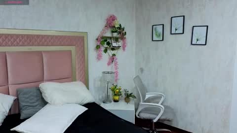 robin D online show from October 27, 11:47 am