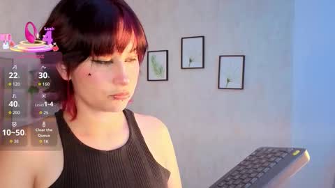 robin D online show from November 30, 12:09 pm