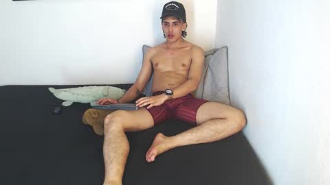 Robisson Zack online show from March 3, 5:46 am